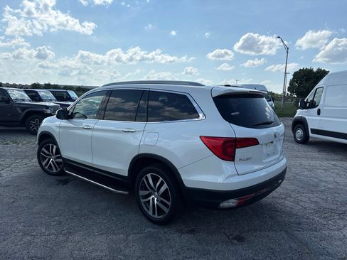 Used 2017 Honda Pilot Elite image 7