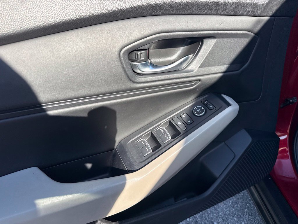 Used 2023 Honda Accord EX image 14
