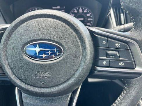 Used 2025 Subaru Outback Premium AWD/4WD image 33