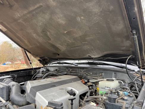 Used 2002 Lexus LX 470 4WD image 74