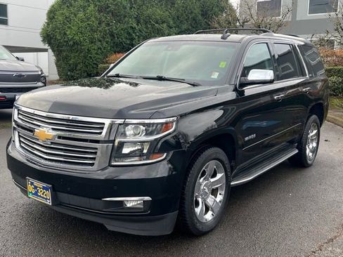 Used 2015 Chevrolet Tahoe LTZ image 3