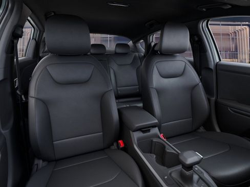 New 2026 Kia K4 EX image 18