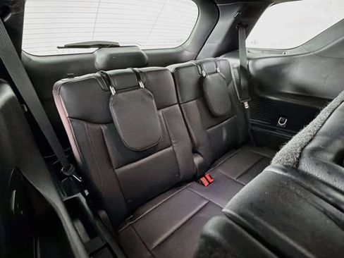 Used 2025 Ford Explorer ST AWD/4WD image 27