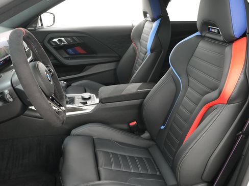 Used 2025 BMW M2 w/ Lighting Package RWD image 30