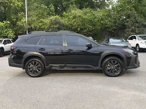 Certified 2025 Subaru Outback Onyx Edition AWD/4WD image 3