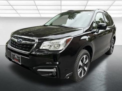 Used 2018 Subaru Forester 2.5i Premium AWD/4WD image 1