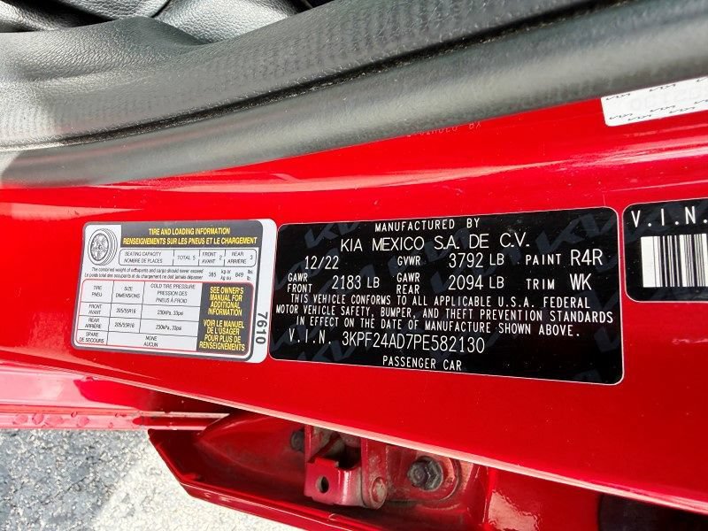 Used 2023 Kia Forte LXS w/ LXS Technology Package FWD image 32