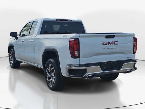 Used 2023 GMC Sierra 1500 SLE AWD/4WD image 8