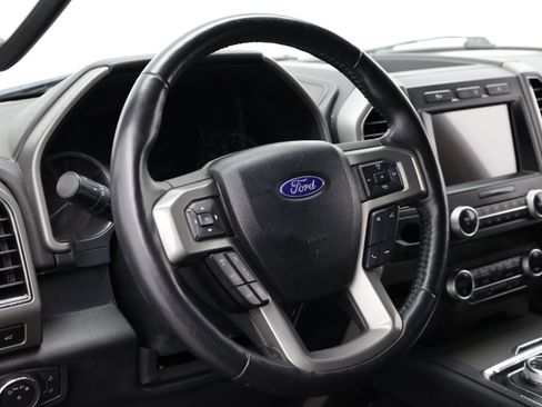 Used 2021 Ford Expedition XLT RWD image 13