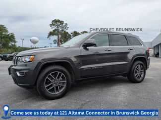 Used 2019 Jeep Grand Cherokee Laredo w/ Laredo X Package RWD video 1