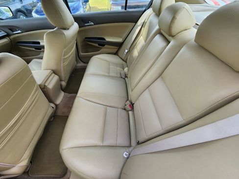 Used 2010 Honda Accord LX image 5