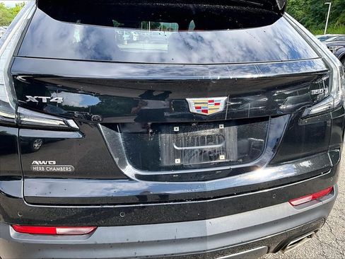 Used 2021 Cadillac XT4 Sport w/ Cold Weather Package AWD/4WD image 10