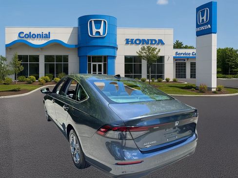 Used 2024 Honda Accord EX image 4