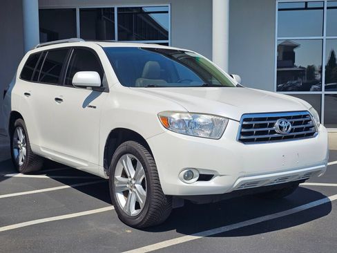 Used 2010 Toyota Highlander Limited AWD/4WD image 7