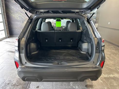 Used 2025 Subaru Forester image 28