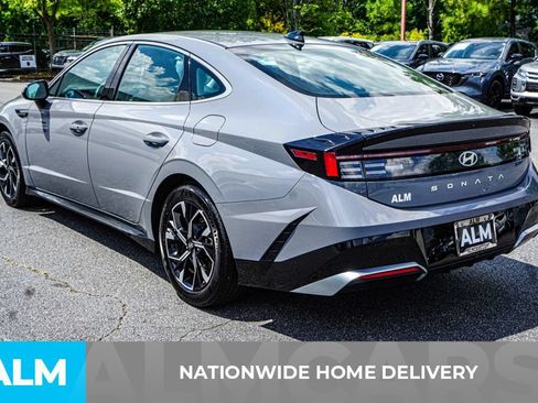 Used 2025 Hyundai Sonata SEL FWD image 4