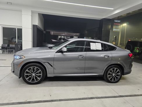 Used 2025 BMW X6 xDrive40i image 3