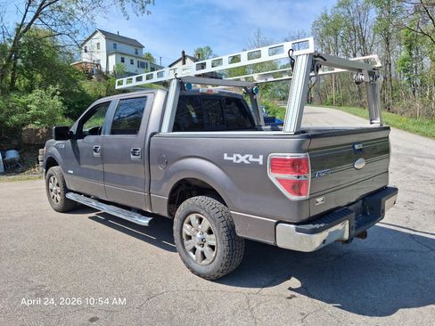Used 2011 Ford F150 XLT w/ XLT Chrome Pkg AWD/4WD image 3