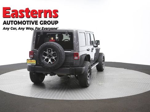 Used 2017 Jeep Wrangler Unlimited Sahara w/ Dual Top Group AWD/4WD image 39