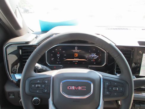 New 2026 GMC Sierra 2500 SLE w/ SLE Value Package; image 22