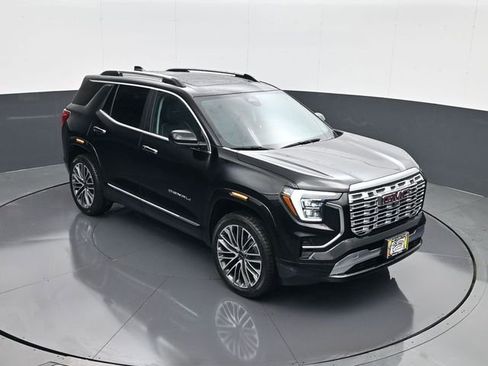 Used 2026 GMC Terrain Denali w/ LPO, Floor Liner Package image 15