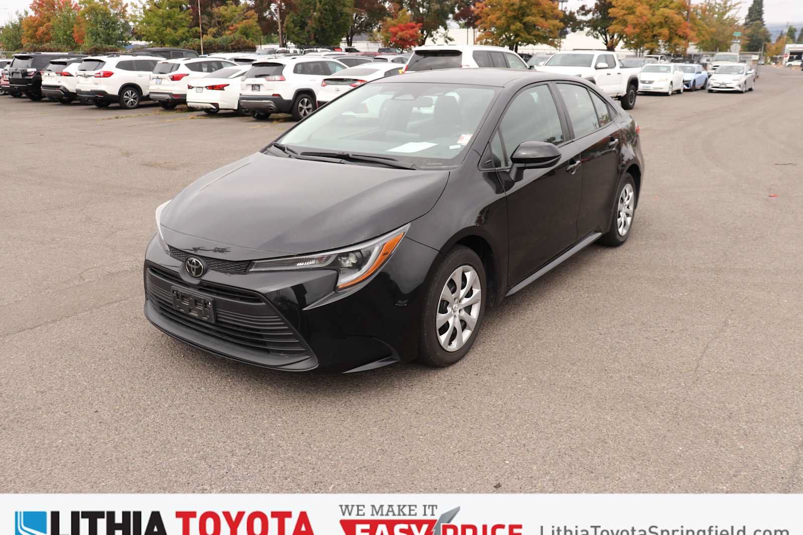 Used 2024 Toyota Corolla LE FWD image 1