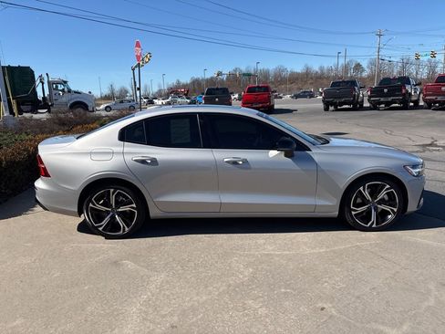 Certified 2023 Volvo S60 B5 Core w/ Climate Package image 5