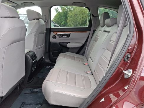 Used 2018 Honda CR-V Touring image 10