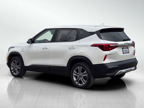 Used 2023 Kia Seltos LX AWD/4WD image 6