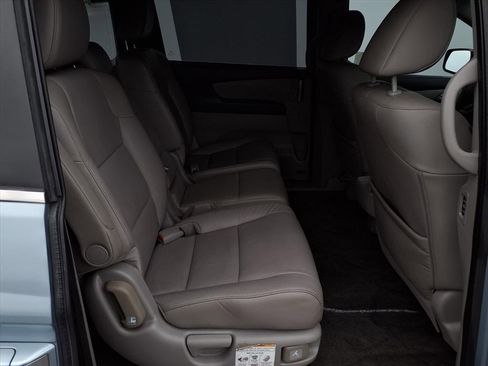 Used 2013 Honda Odyssey EX-L image 21