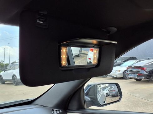 Used 2023 Chevrolet Traverse LS FWD image 25