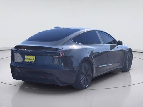 Used 2025 Tesla Model 3 Long Range RWD image 8