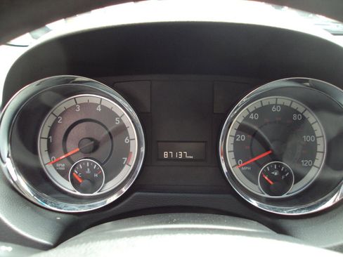Used 2015 Dodge Grand Caravan SE w/ Quick Order Package 29E SE FWD image 22