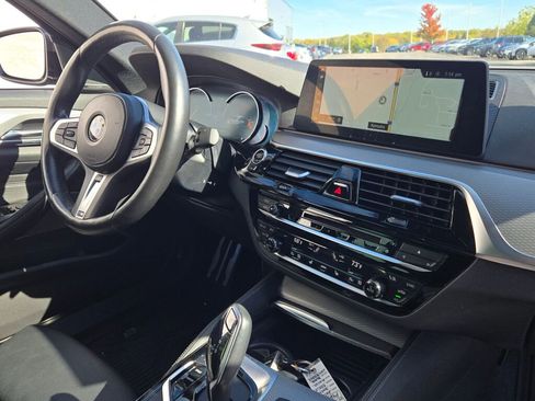 Used 2018 BMW 530i xDrive 530i xDrive image 7