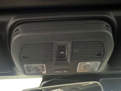 Certified 2024 Ford Mustang Convertible image 19