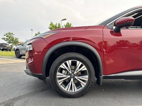Used 2023 Nissan Rogue SV w/ SV Premium B Package AWD/4WD image 33
