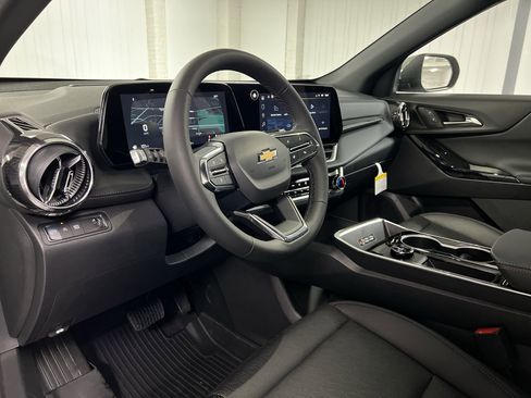 New 2026 Chevrolet Equinox LT w/ Convenience Package II image 45