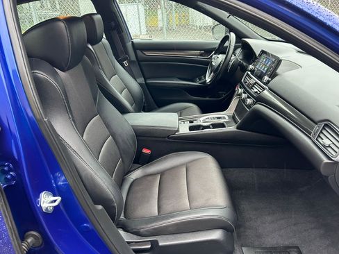 Used 2022 Honda Accord Sport image 16