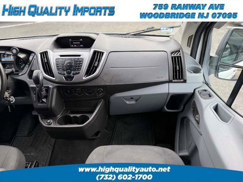 Used 2018 Ford Transit 150 XLT image 34