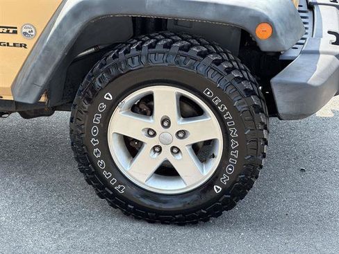 Used 2013 Jeep Wrangler Sport AWD/4WD image 27