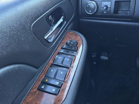 Used 2008 Chevrolet Tahoe LT w/ LT Preferred Equipment Group image 26