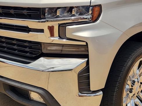 Used 2019 Chevrolet Silverado 1500 LT w/ Texas Edition RWD image 6