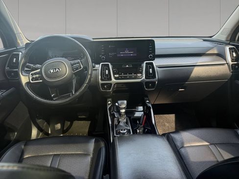 Used 2021 Kia Sorento SX AWD/4WD image 12
