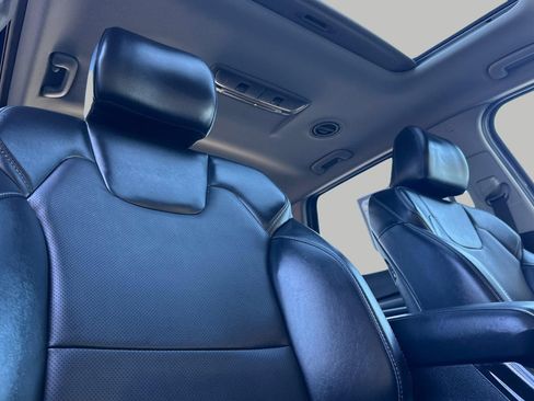 Used 2020 Kia Telluride S FWD image 17