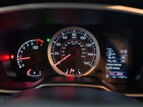 Used 2019 Toyota Corolla SE image 29