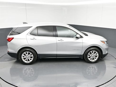 Used 2020 Chevrolet Equinox LT AWD/4WD image 24