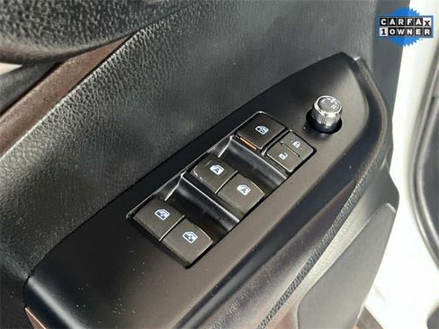 Used 2017 Toyota Highlander XLE image 29