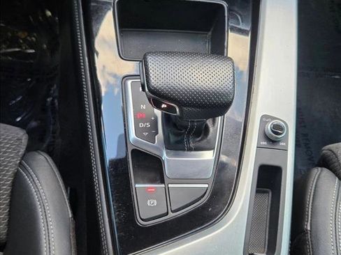 Used 2021 Audi A4 2.0T Prestige w/ Prestige Package image 13