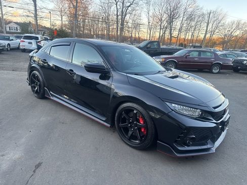 Used 2019 Honda Civic Type R image 12