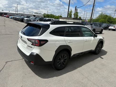 Used 2023 Subaru Outback Onyx Edition AWD/4WD image 23